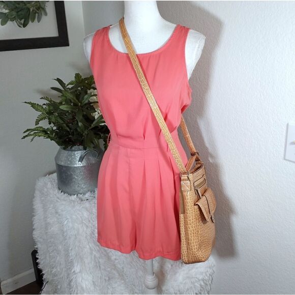 GOLDEN TAN/BROWN FAUX CROC EMBOSSED CROSSBODY BAG EUC - Picture 2 of 5